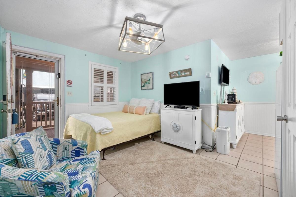 Cherry Grove Efficiency Just Steps From The Beach เมอร์เทิลบีช ภายนอก รูปภาพ